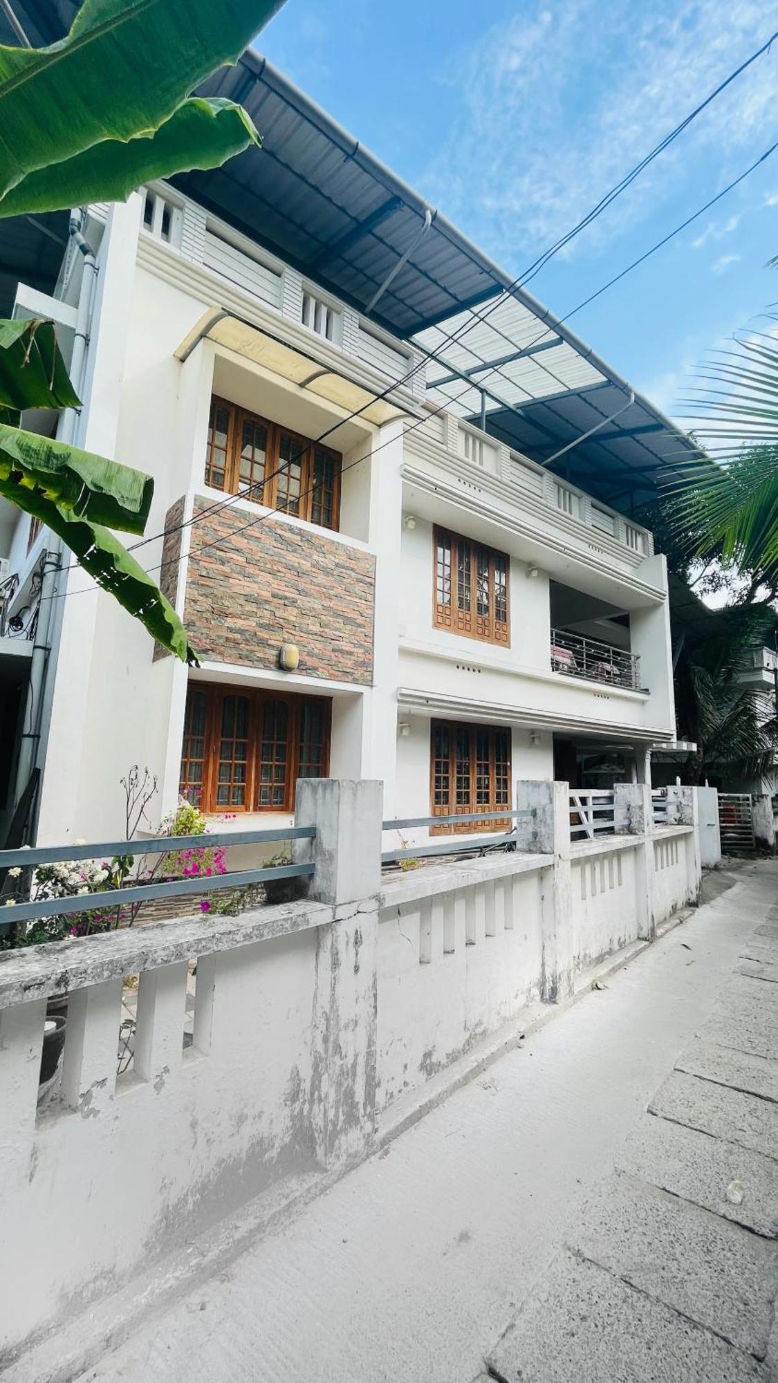 Joby Homestay Kadamakudy Kochi Exterior photo